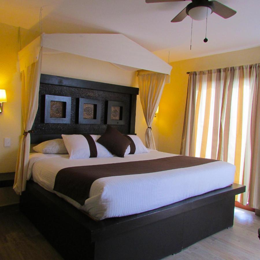 & La Mansion Del B Azul Bed and breakfast Querétaro